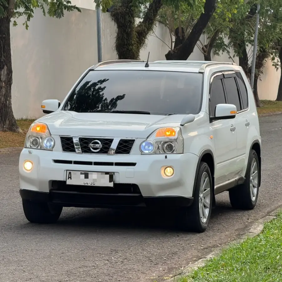 Nissan X-Trail 2.5 ST 2011
