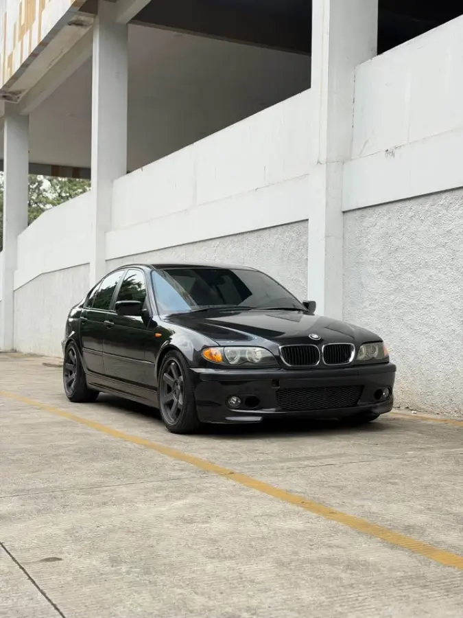 BMW E46 318i 2003
