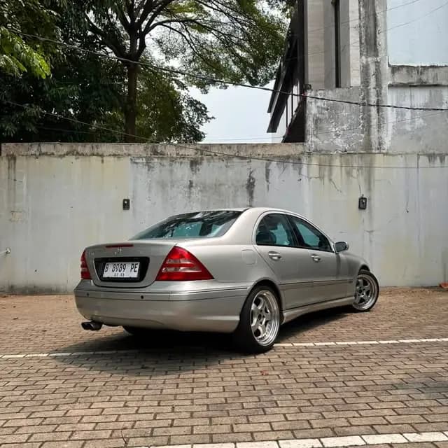 Mercedes-Benz C 320 Avantgarde 2001