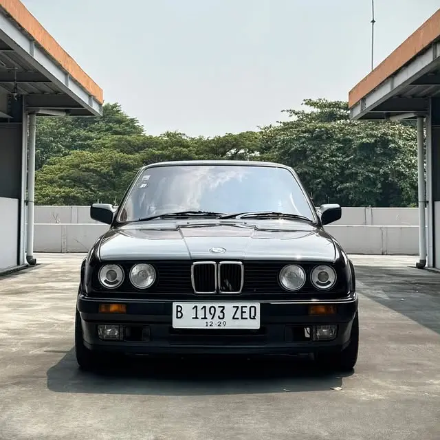 BMW E30 318i 1989