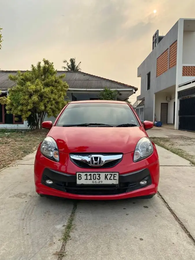 Honda Brio E 2013