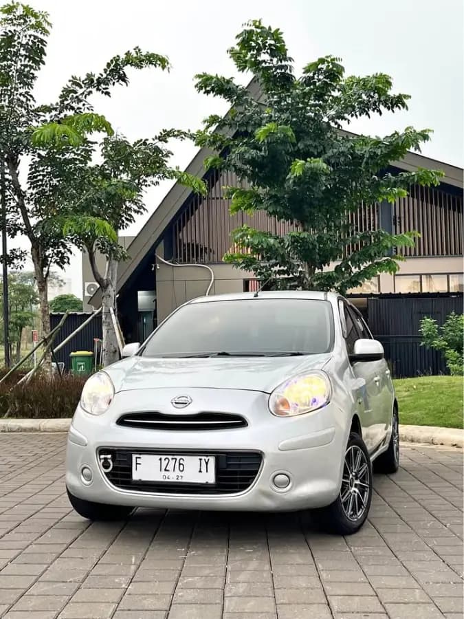 Nissan March 1.2 2011