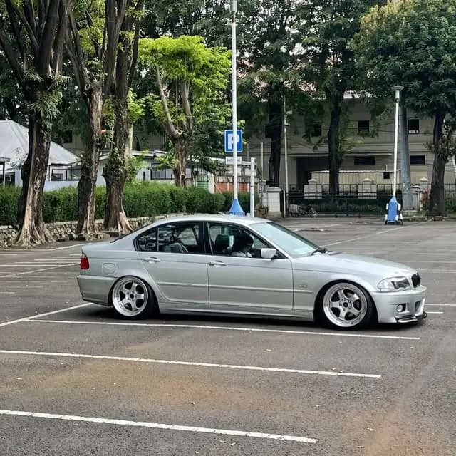 BMW E46 318i 2001