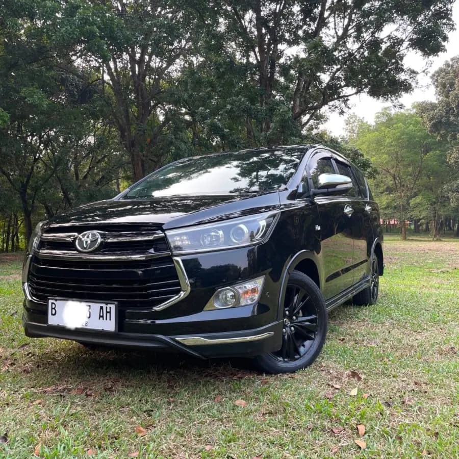 Toyota Kijang Innova 2.0 Venturer 2017