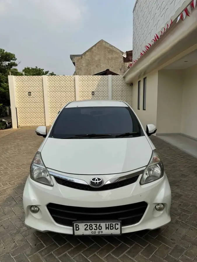 Toyota Avanza 1.5 Veloz 2013