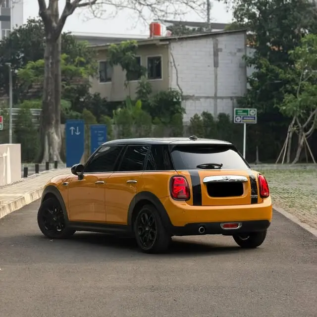 Mini Cooper 5-Door 2016