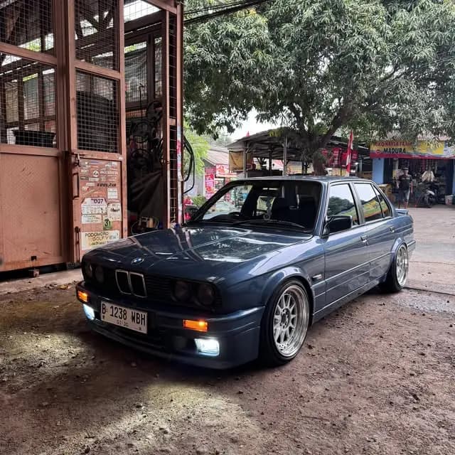 BMW E30 318i 1991