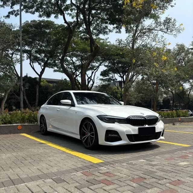 BMW G20 330i 2022