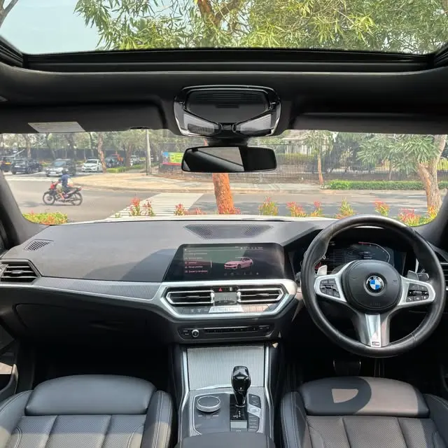 BMW G20 330i 2022