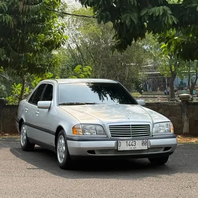 Mercedes-Benz C 180 1995