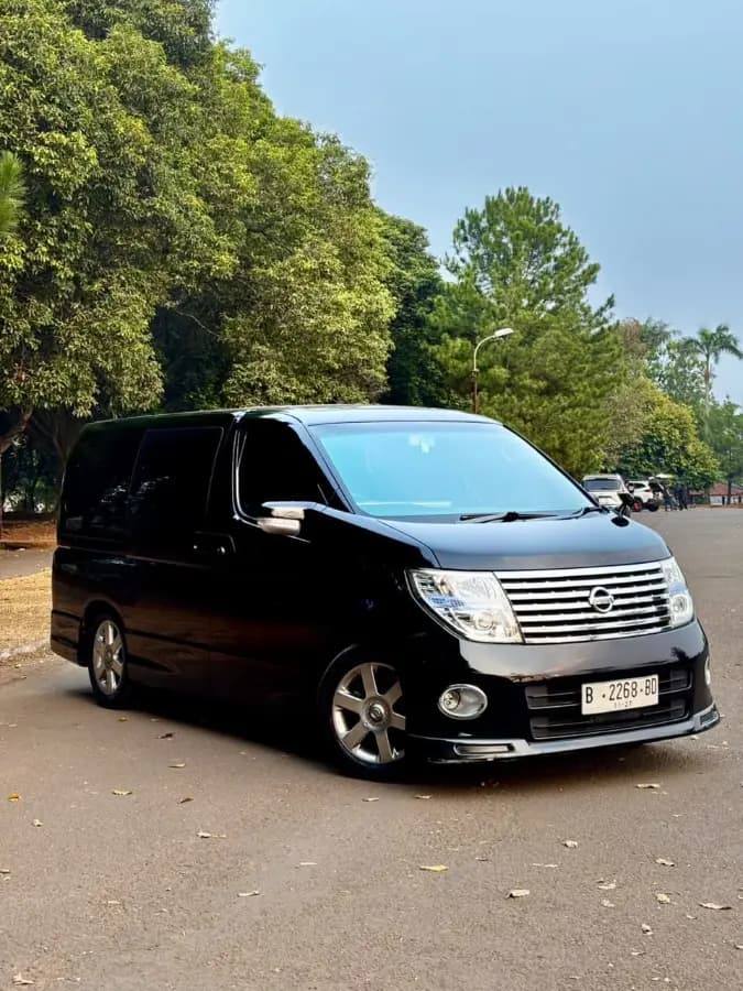 Nissan Elgrand 2.5 HWS 2007