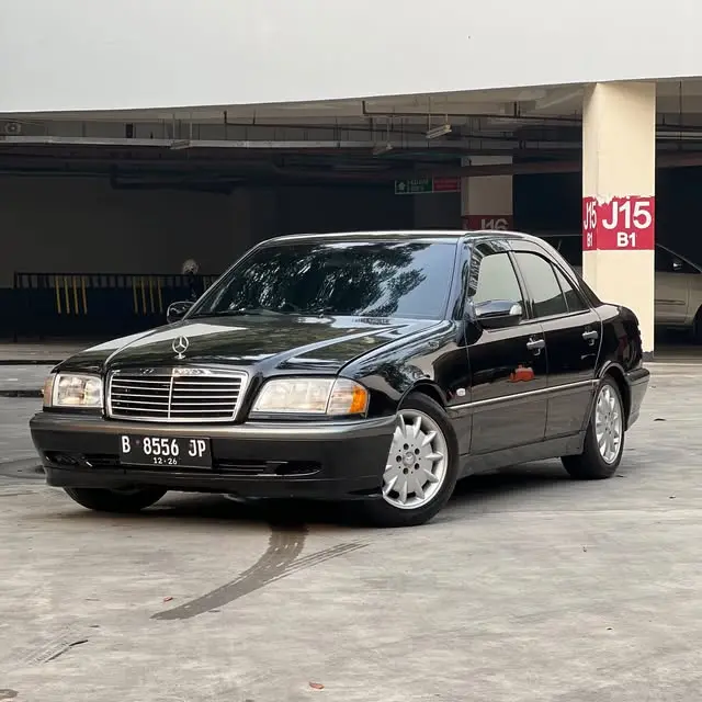 Mercedes-Benz C 240 Elegance 2000