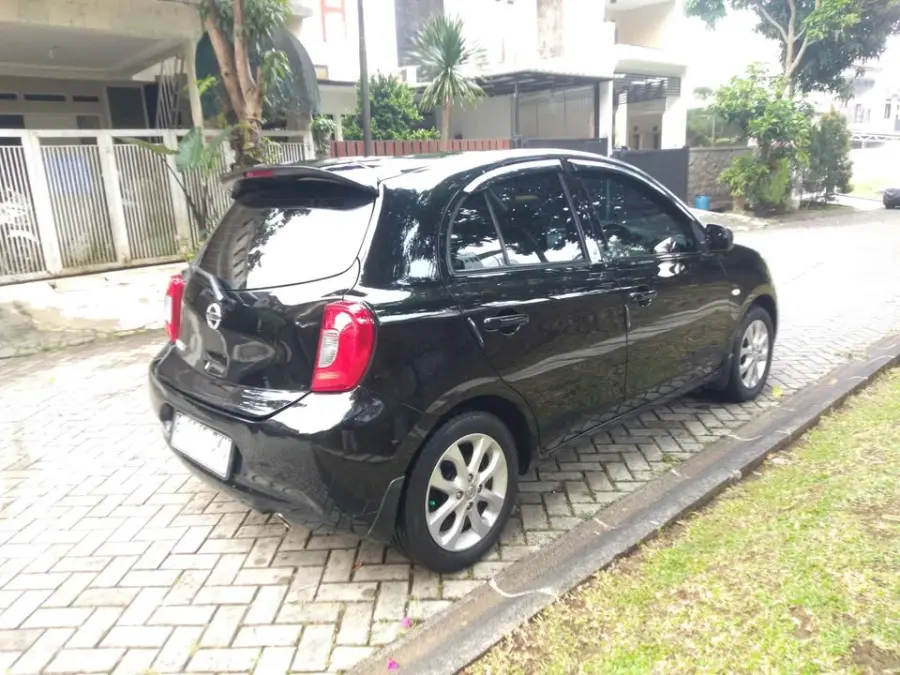 Nissan March 1.2 XS 2015