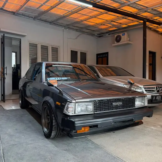Toyota Corolla DX 1983