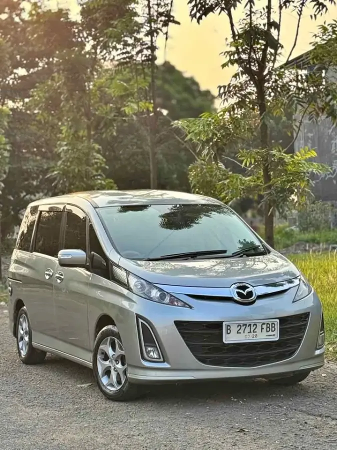 Mazda Biante Standard 2012