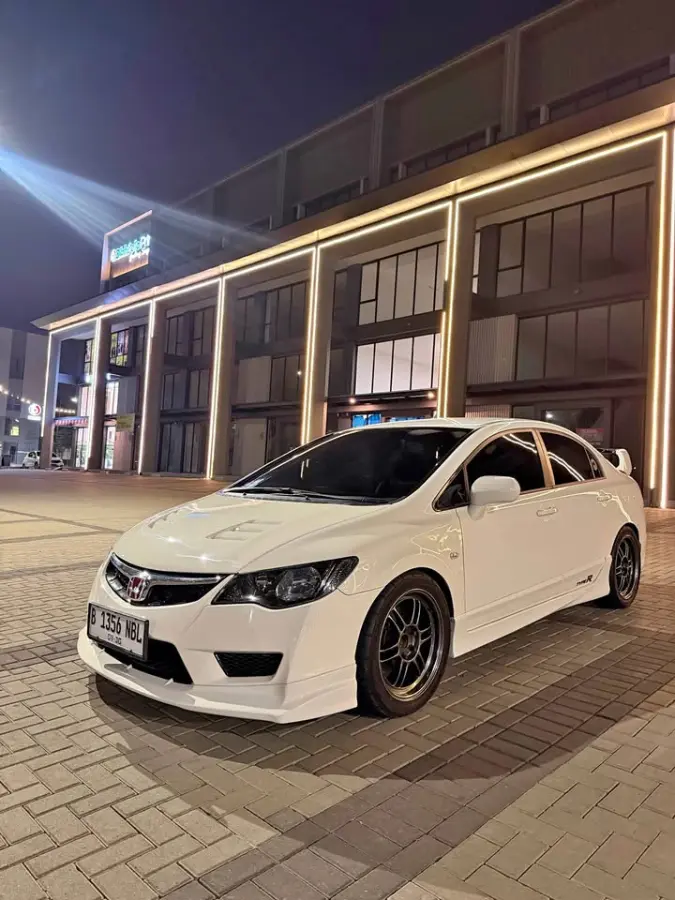 Honda Civic 1.8 2008
