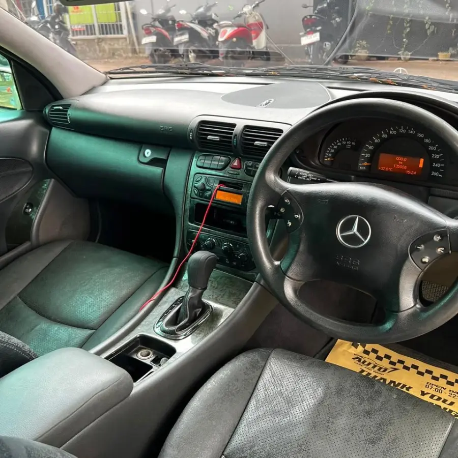 Mercedes-Benz C 180 2001
