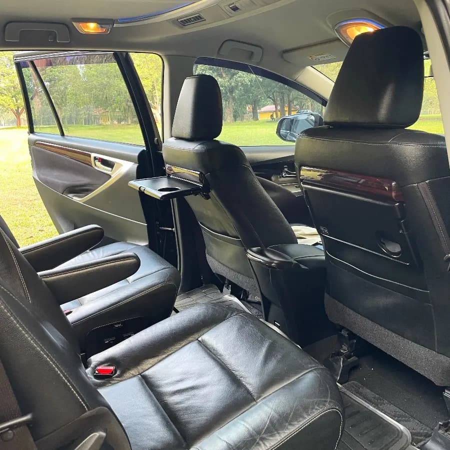 Toyota Kijang Innova 2.0 Venturer 2017