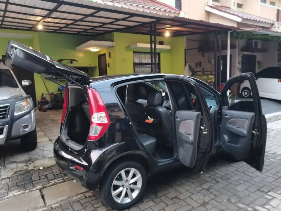 Suzuki Splash GL 2013