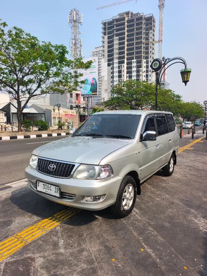 Toyota Kijang 2.0 Kapsul LGX 2003