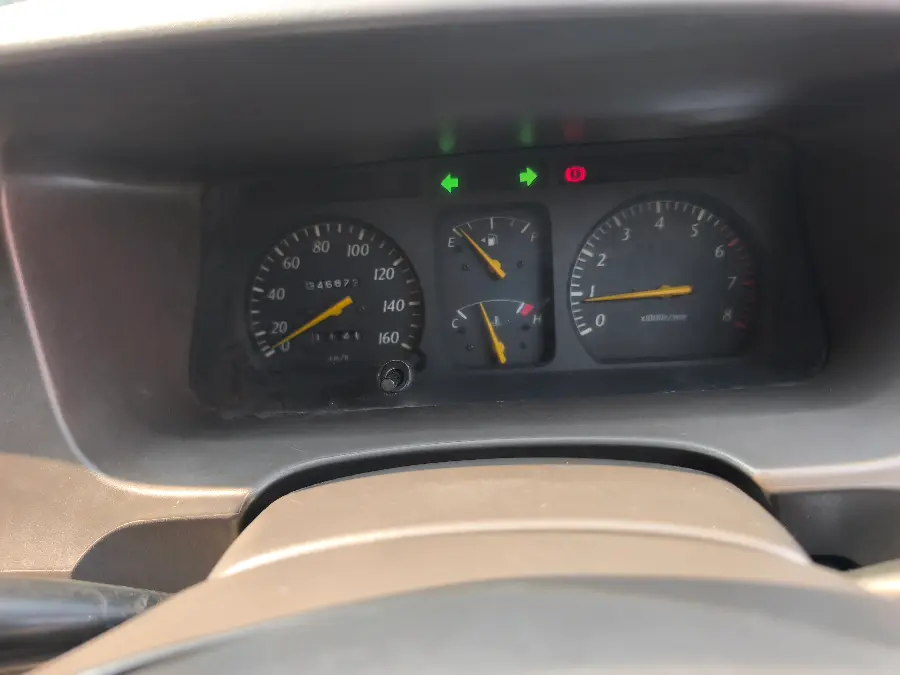 Toyota Kijang 2.0 Kapsul LGX 2003